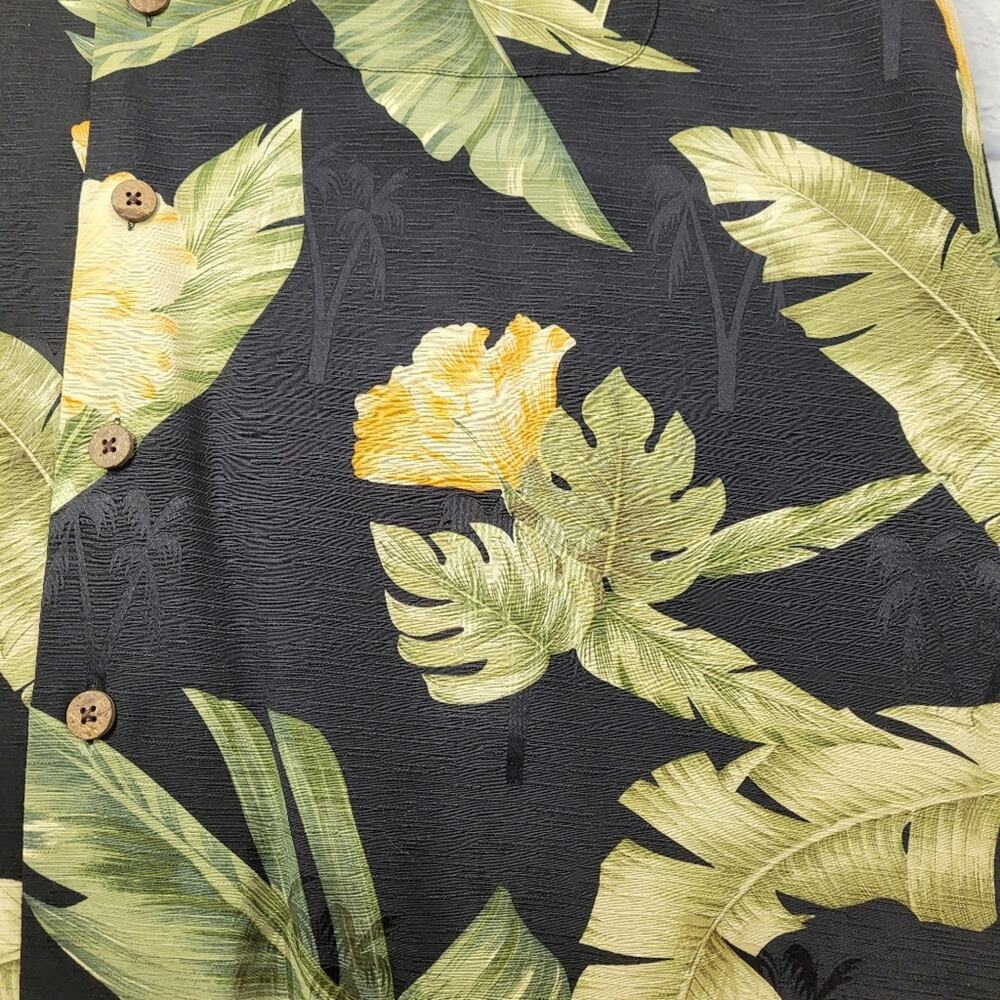 Platinum Tropical Floral Silk Shirt size Medium - Picture 10 of 13